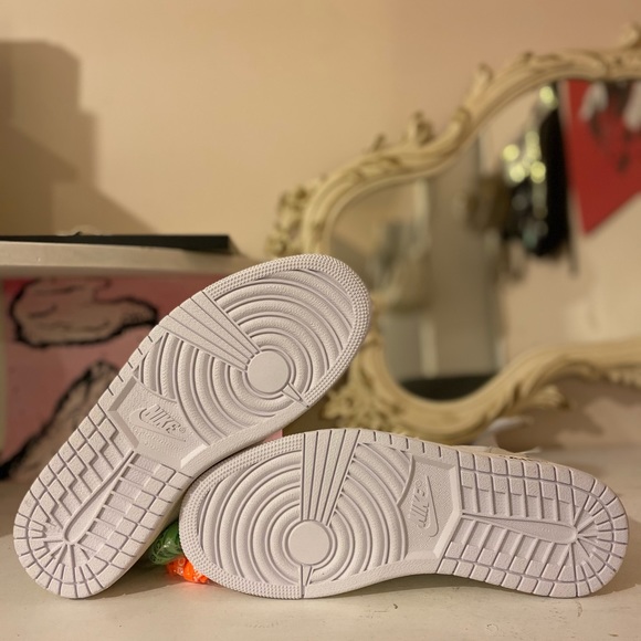 Jordan 1 Retro High Off-White White - Picture 4 of 5